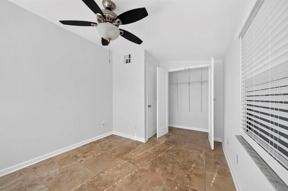 1605 NE 16th Avenue Fort Lauderdale, FL 33305