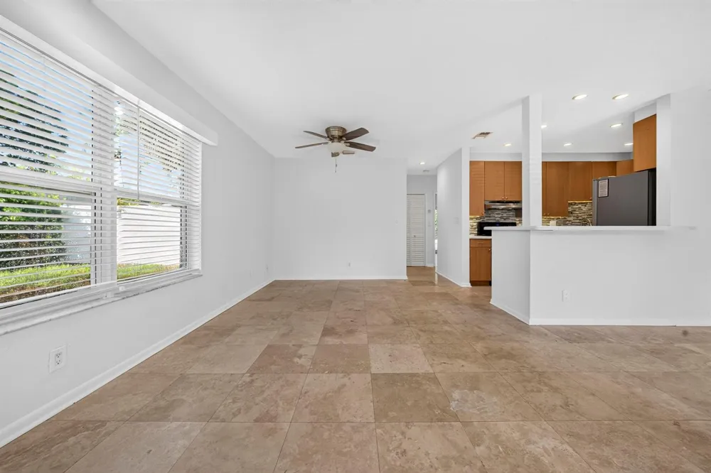 1605 NE 16th Avenue Fort Lauderdale, FL 33305