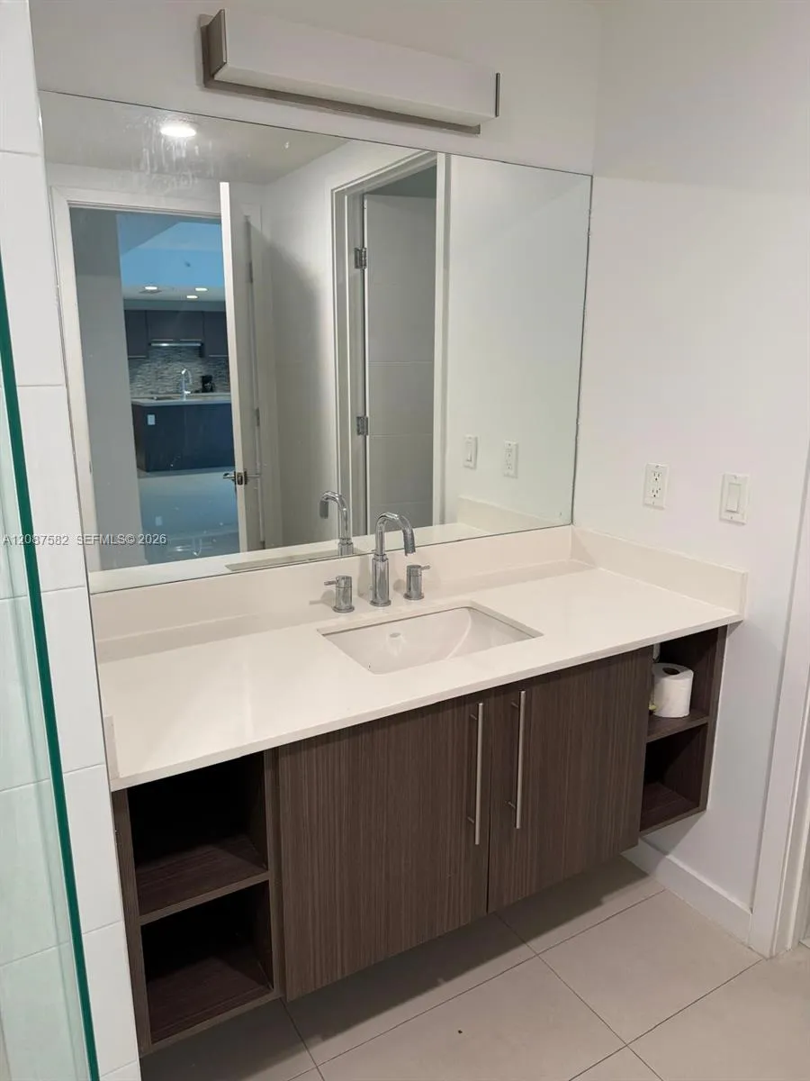 7875 NW 107th Ave #215 Doral, FL 33178