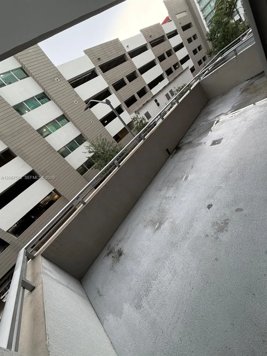 7875 NW 107th Ave #215 Doral, FL 33178