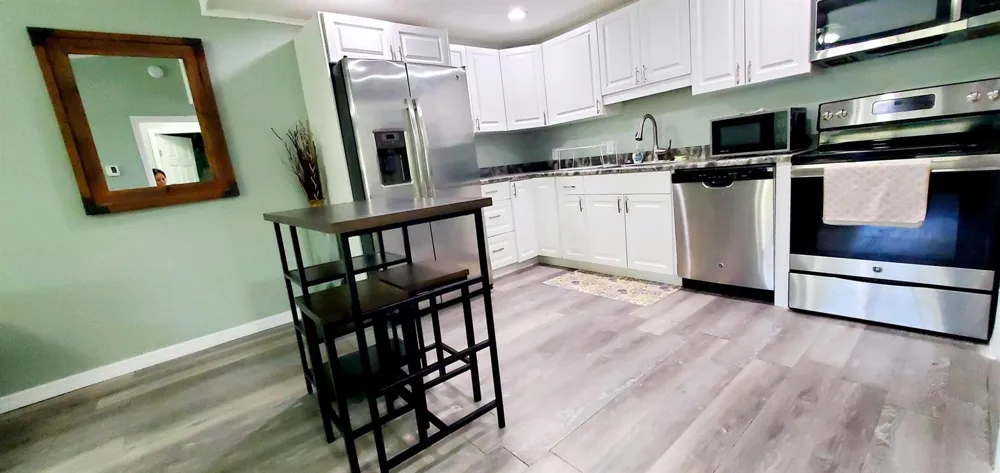 530 7TH PLACE Vero Beach, FL 32962