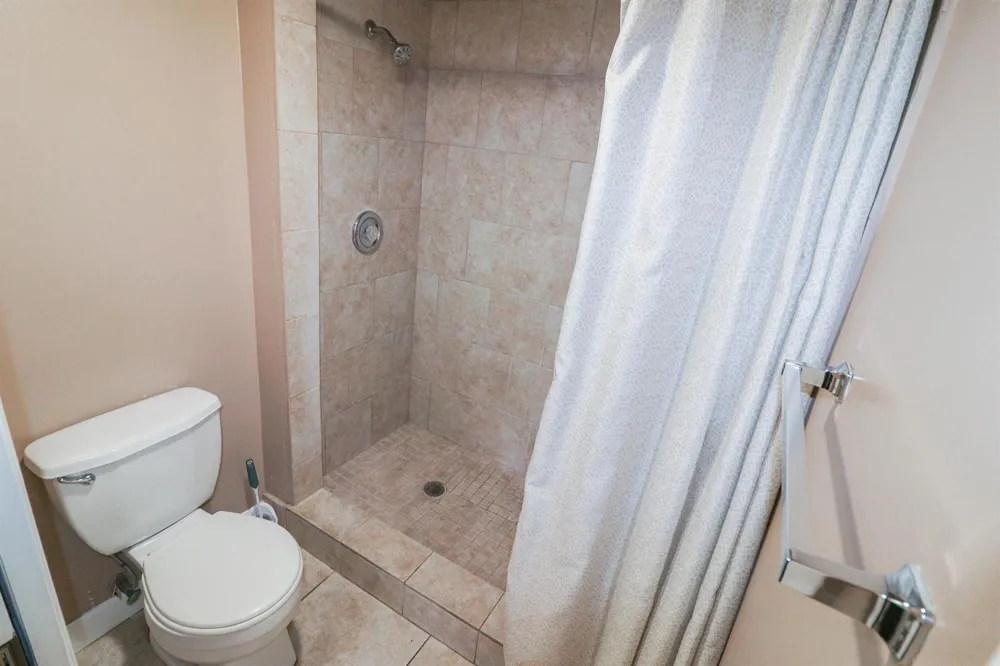 2646 SE 21st Court #203-D Homestead, FL 33035