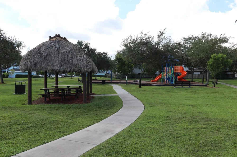2646 SE 21st Court #203-D Homestead, FL 33035
