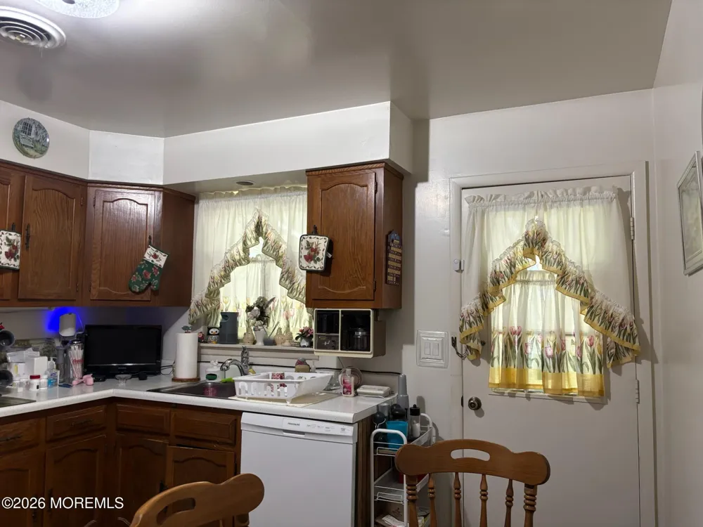 5 Monticello Drive #B Whiting, NJ 08759