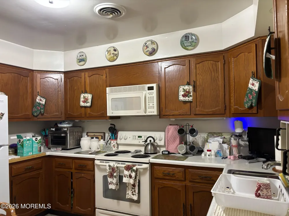5 Monticello Drive #B Whiting, NJ 08759