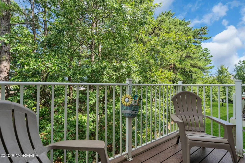 90 Bryce Lane Manahawkin, NJ 08050