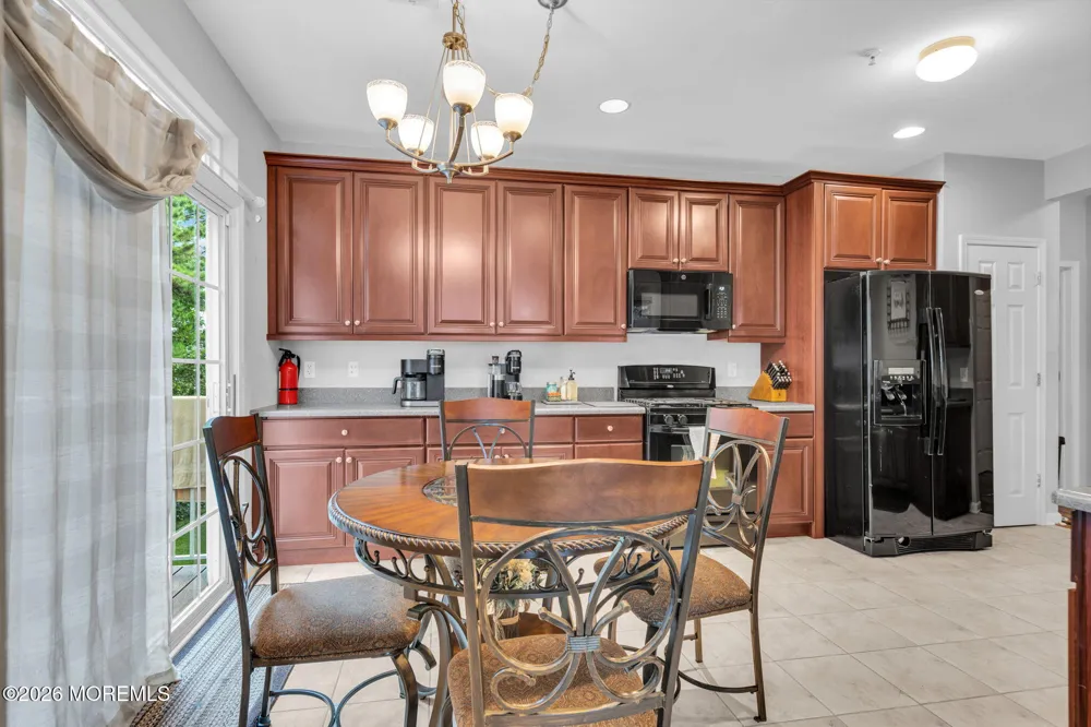 90 Bryce Lane Manahawkin, NJ 08050