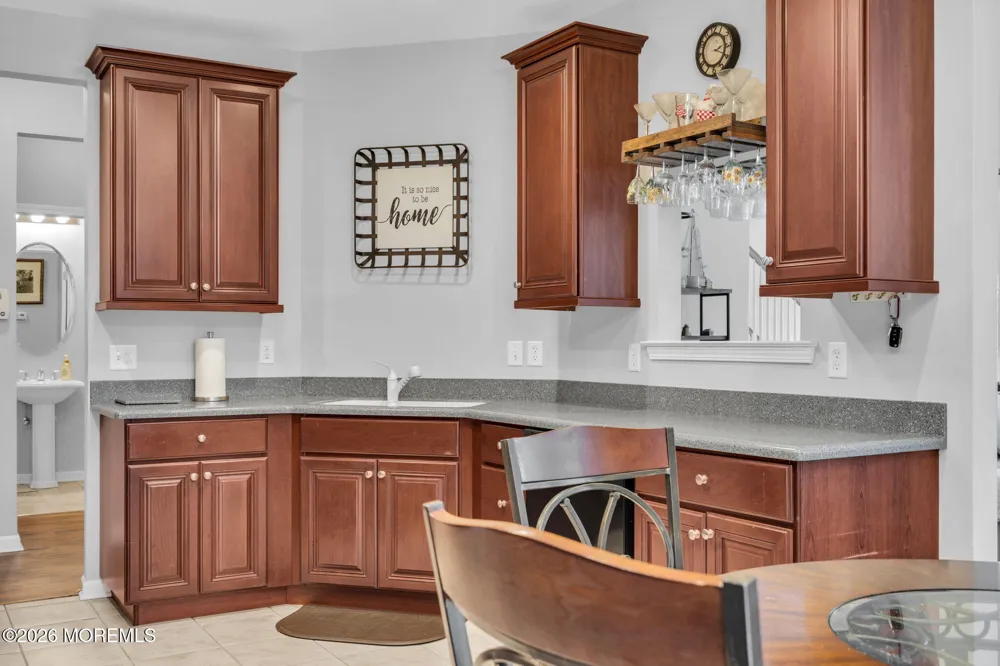 90 Bryce Lane Manahawkin, NJ 08050