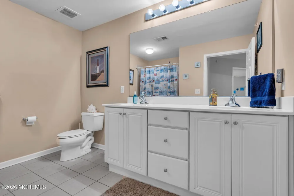 90 Bryce Lane Manahawkin, NJ 08050