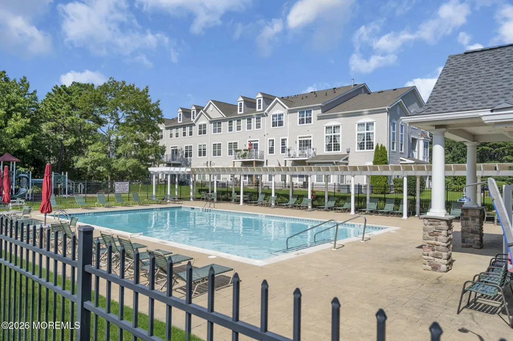90 Bryce Lane Manahawkin, NJ 08050