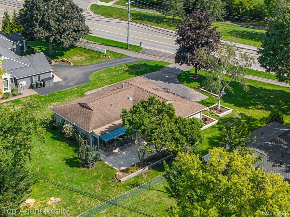 6654 Orion Road Rochester Hills City, MI 48306