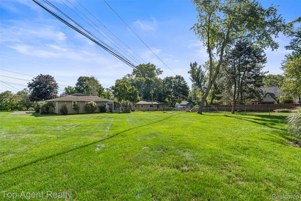 6654 Orion Road Rochester Hills City, MI 48306