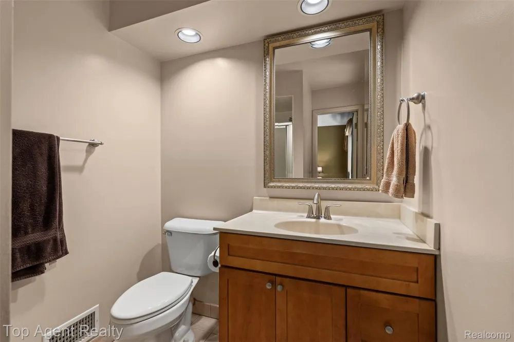 6654 Orion Road Rochester Hills City, MI 48306
