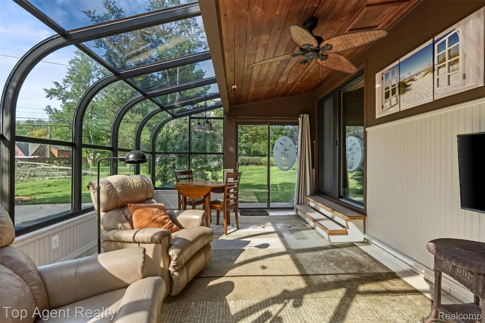 6654 Orion Road Rochester Hills City, MI 48306