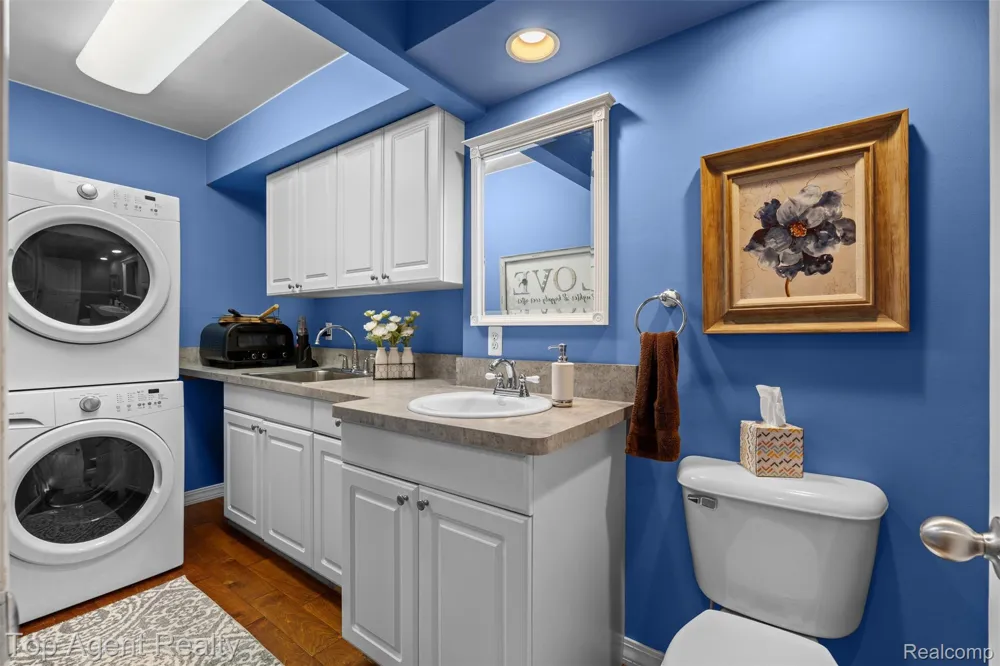 6654 Orion Road Rochester Hills City, MI 48306