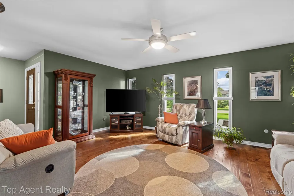6654 Orion Road Rochester Hills City, MI 48306