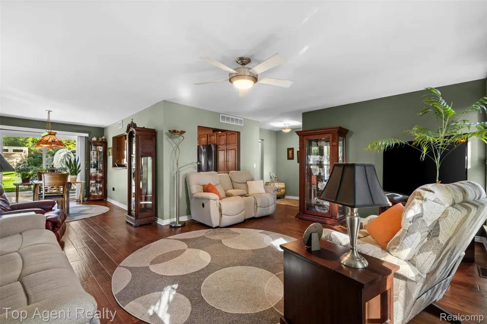6654 Orion Road Rochester Hills City, MI 48306