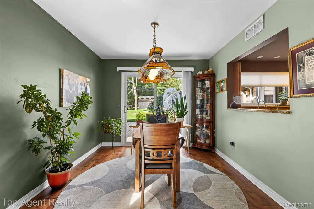 6654 Orion Road Rochester Hills City, MI 48306