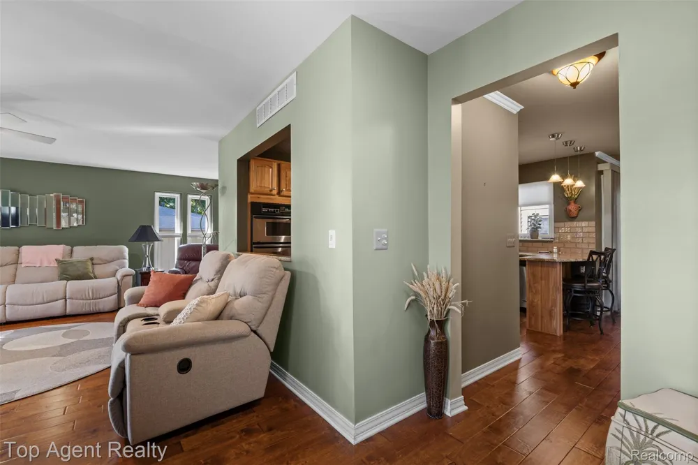 6654 Orion Road Rochester Hills City, MI 48306