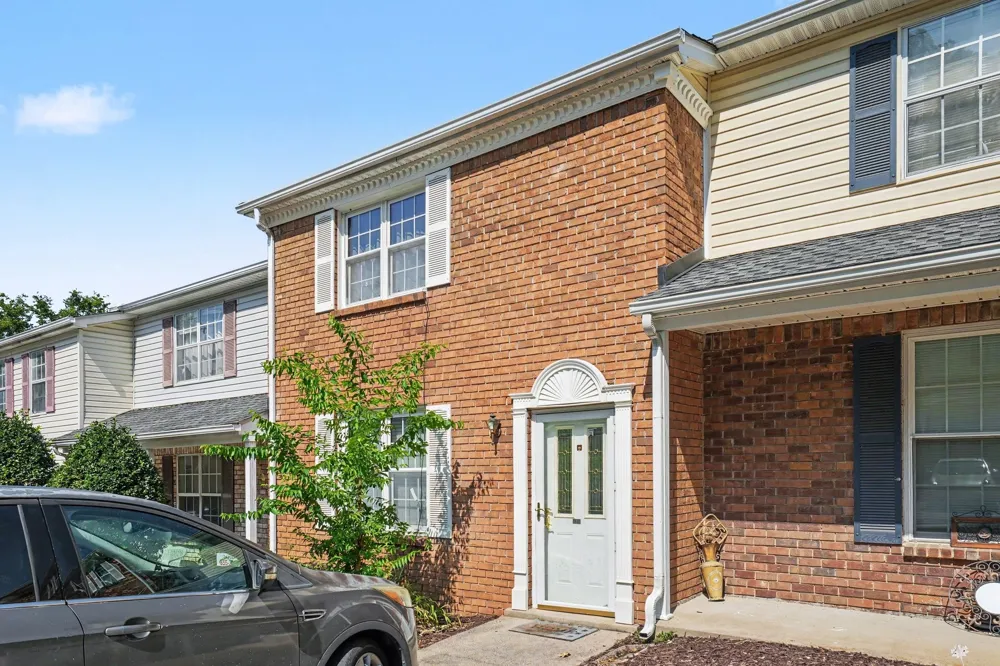 129 Five Oaks Dr Nashville, TN 37217