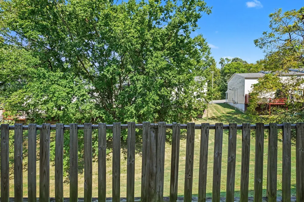 129 Five Oaks Dr Nashville, TN 37217