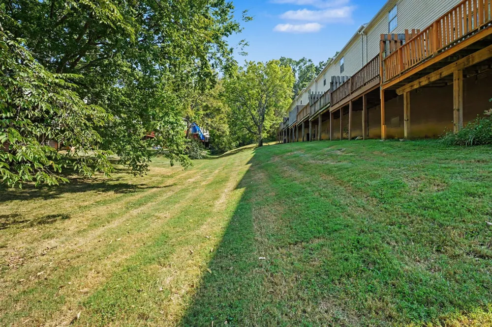 129 Five Oaks Dr Nashville, TN 37217