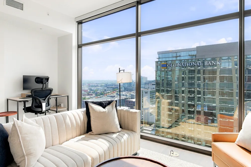 1212 Demonbreun St #1804 Nashville, TN 37203