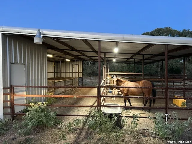 4629 Fm 2984 Luling, TX 78648