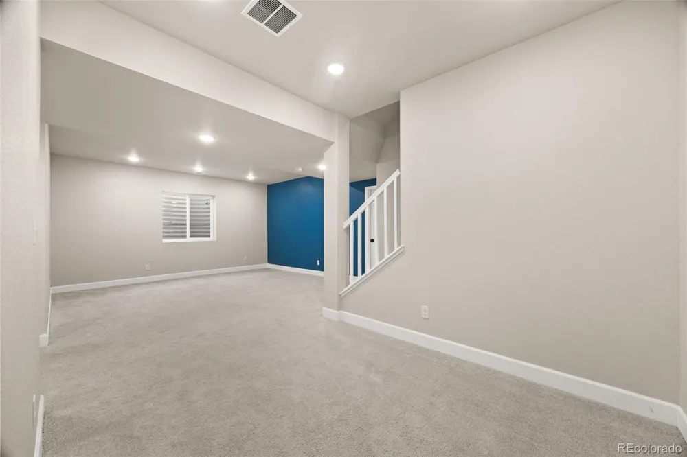 8028 Williams Fork Avenue Littleton, CO 80125