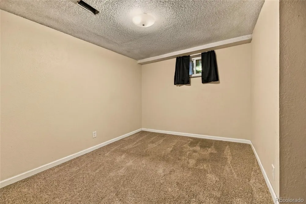 7090 W Iowa Avenue Denver, CO 80232