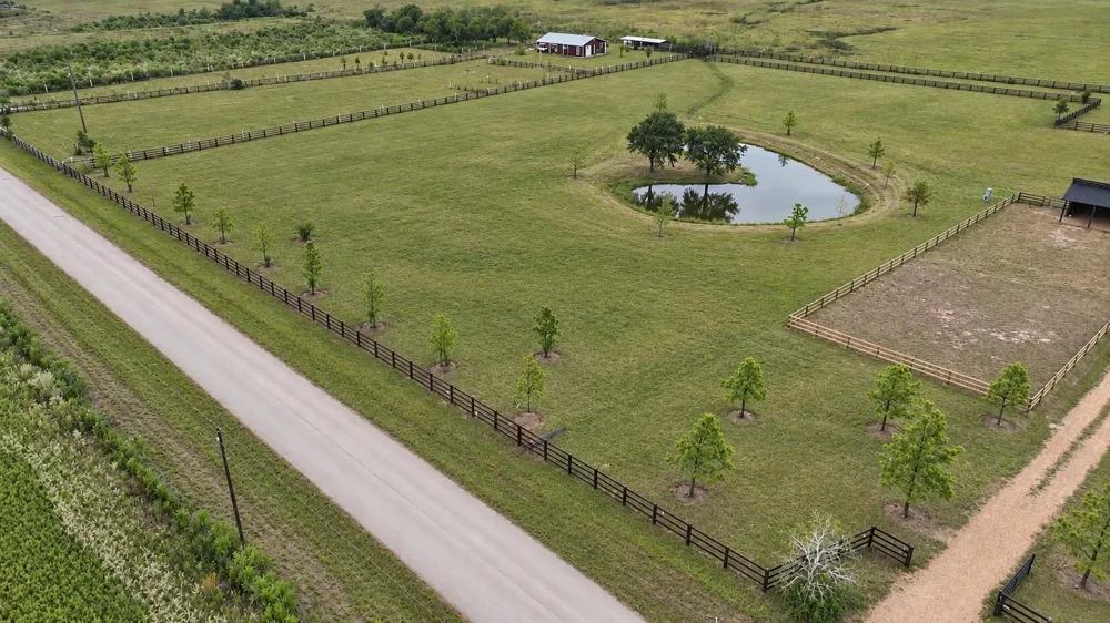 7 Old Columbus N Road Sealy, TX 77474