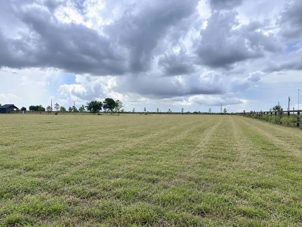 7 Old Columbus N Road Sealy, TX 77474