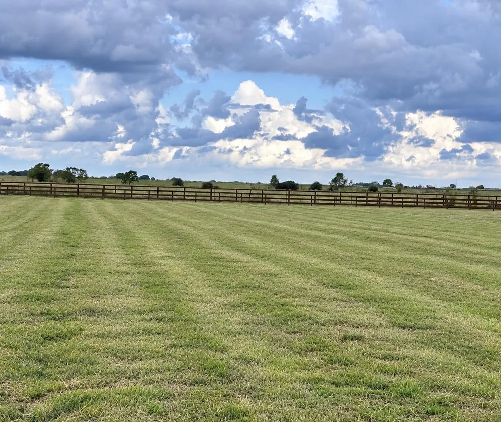 7 Old Columbus N Road Sealy, TX 77474