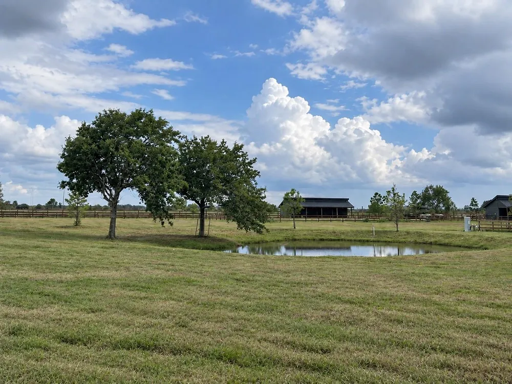 7 Old Columbus N Road Sealy, TX 77474