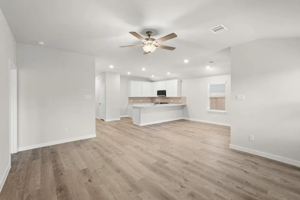 624 Woodhaven Lakes Drive La Marque, TX 77568