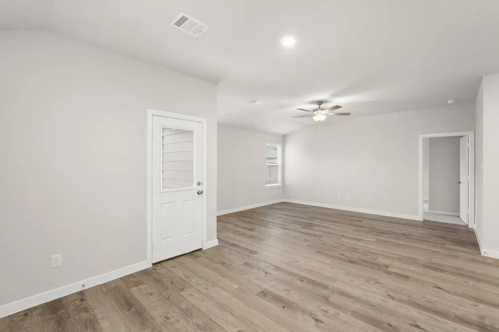 624 Woodhaven Lakes Drive La Marque, TX 77568