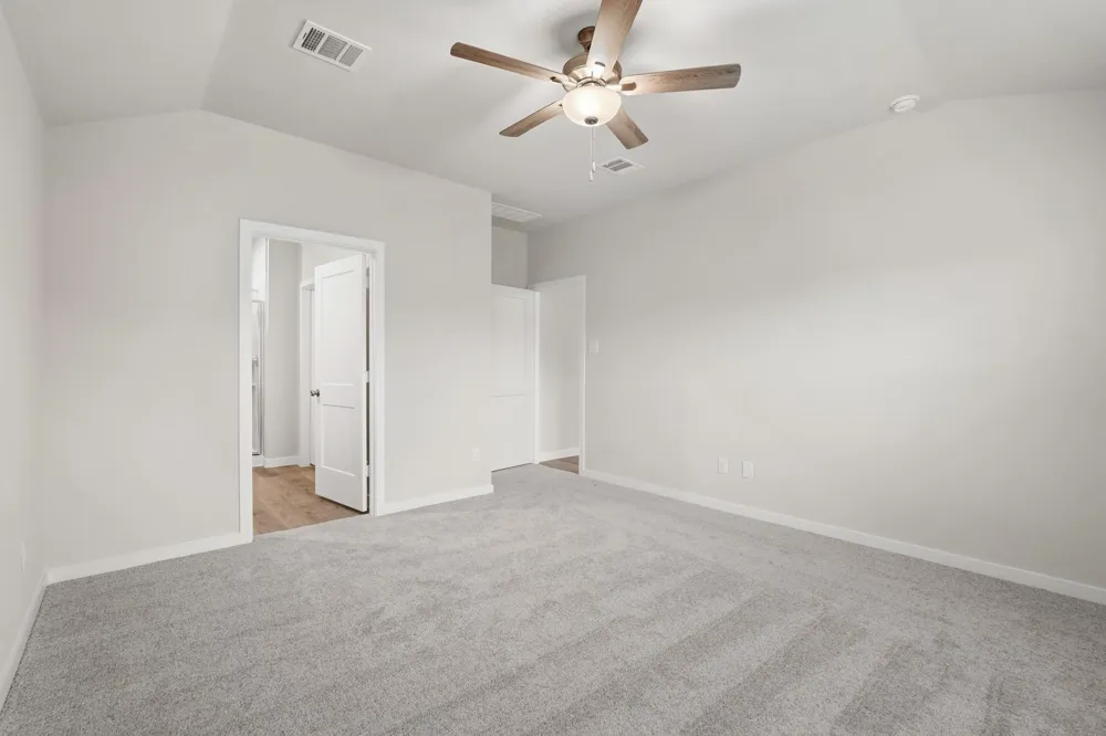 624 Woodhaven Lakes Drive La Marque, TX 77568