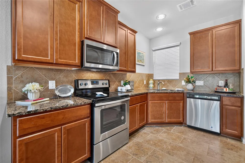 11231 Burning Tree Drive Montgomery, TX 77356