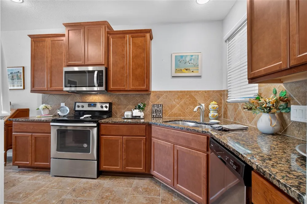 11231 Burning Tree Drive Montgomery, TX 77356