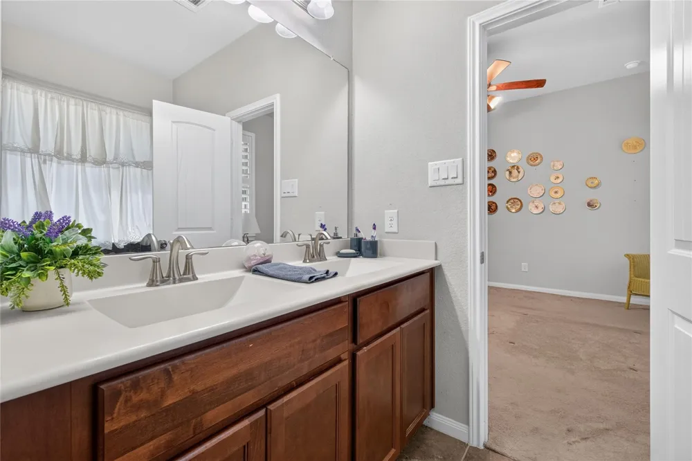 11231 Burning Tree Drive Montgomery, TX 77356