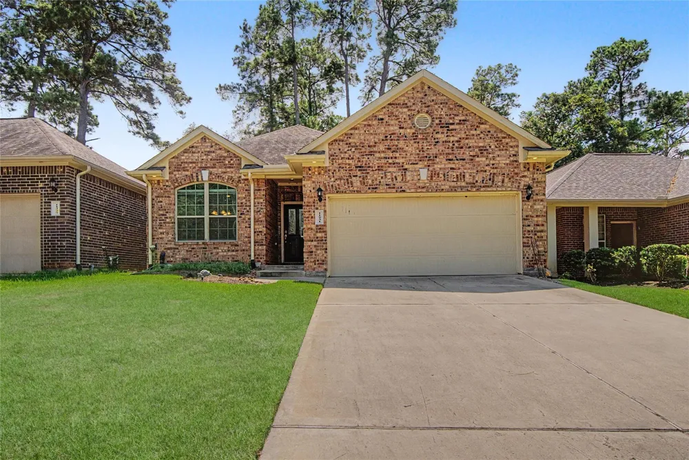 11231 Burning Tree Drive Montgomery, TX 77356