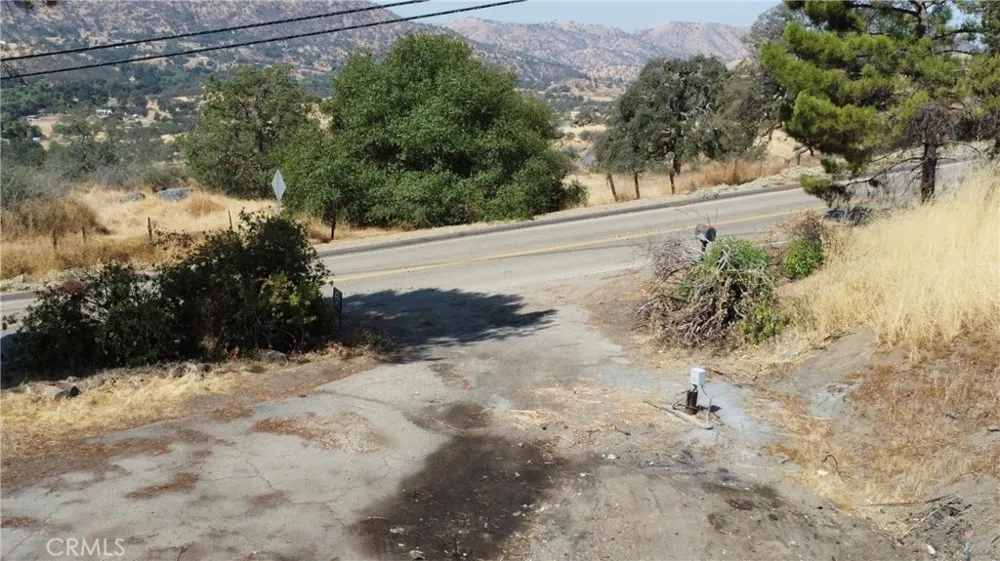 38938 Pepperweed Rd Squaw Valley, CA 93675