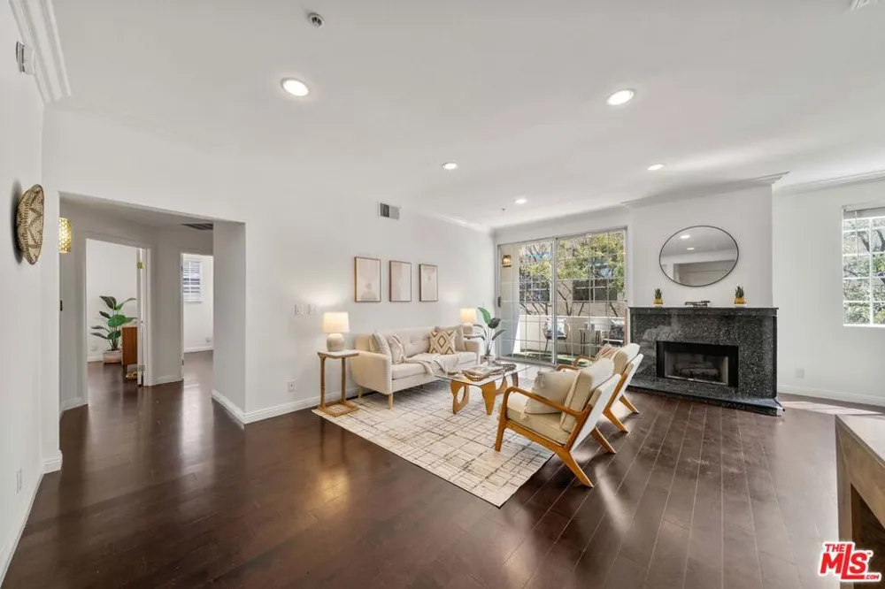 10630 Eastborne Avenue #103 Los Angeles, CA 90024
