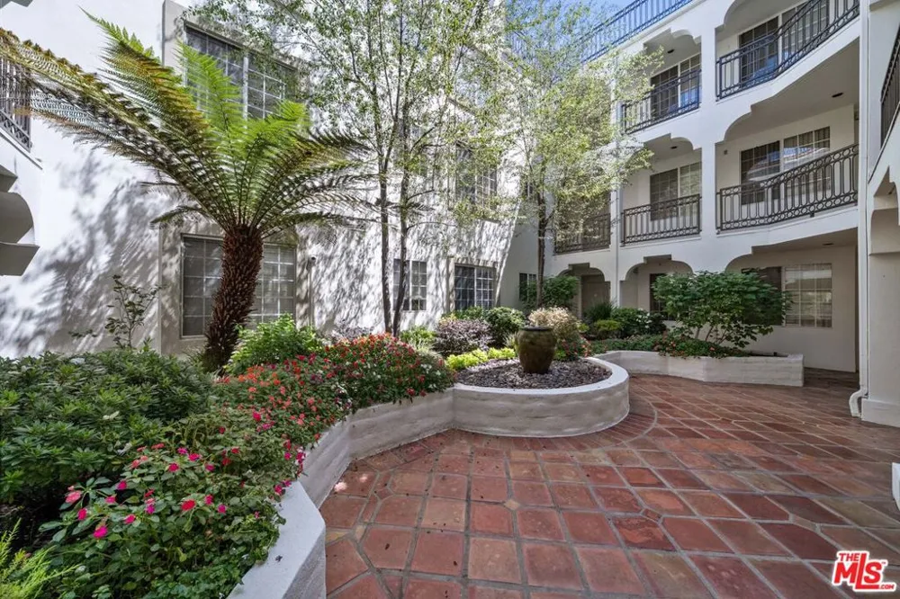 10630 Eastborne Avenue #103 Los Angeles, CA 90024