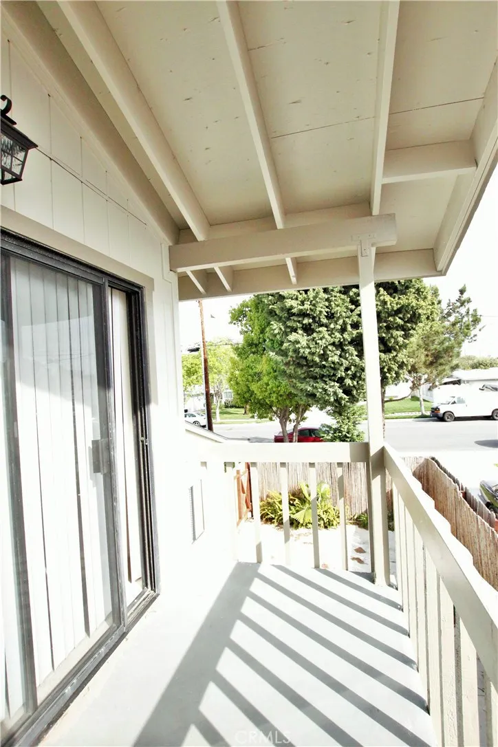 2383 Carlton Place Costa Mesa, CA 92627