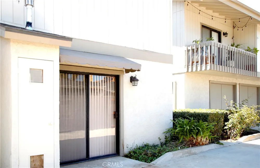 2383 Carlton Place Costa Mesa, CA 92627