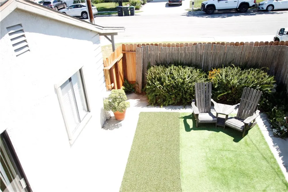 2383 Carlton Place Costa Mesa, CA 92627