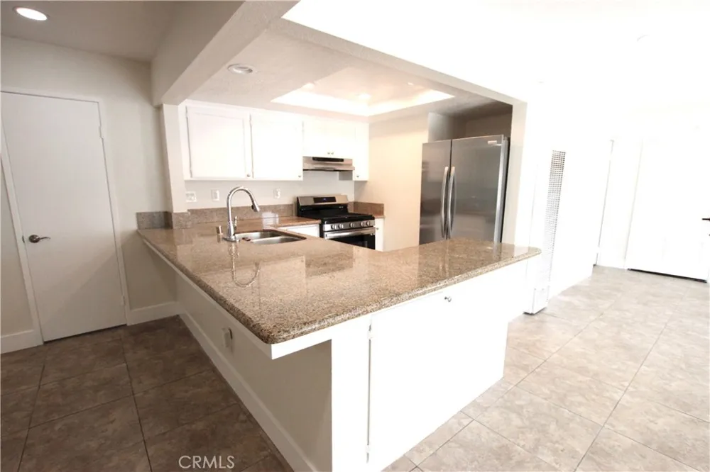 2383 Carlton Place Costa Mesa, CA 92627