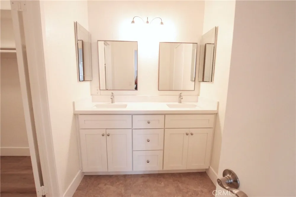2383 Carlton Place Costa Mesa, CA 92627