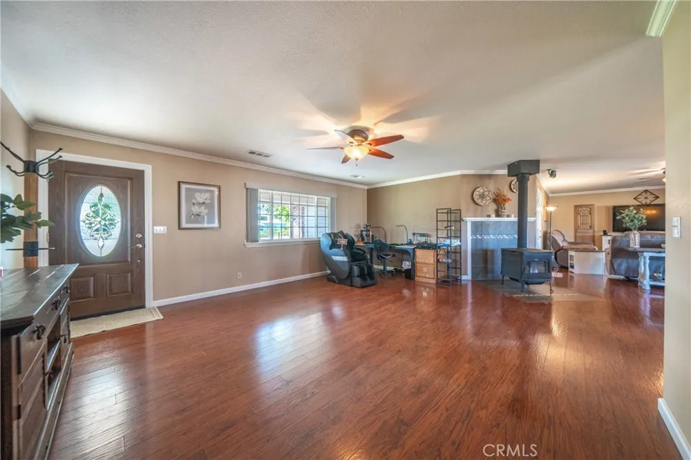 6679 Meadowlark Lane Anderson, CA 96007
